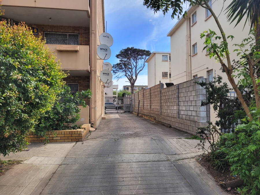 2 Bedroom Property for Sale in Port Elizabeth Central Eastern Cape